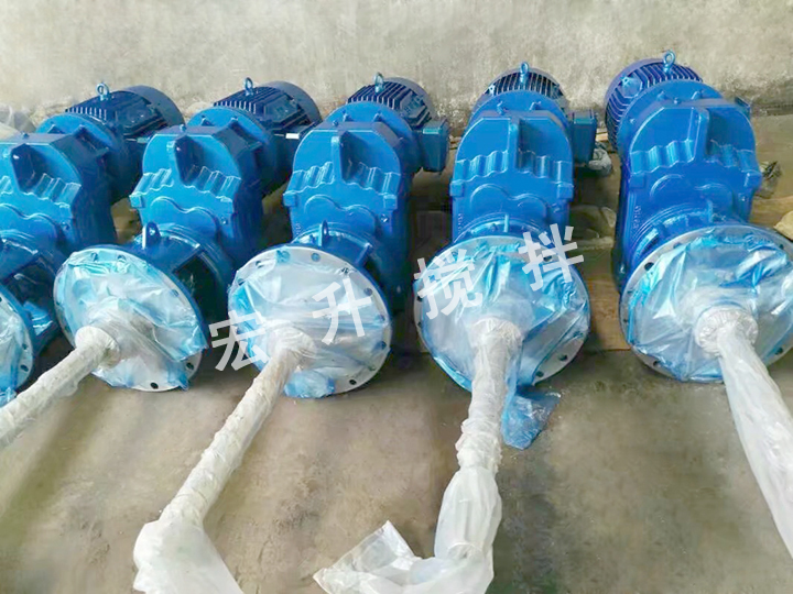 立式液體攪拌機(jī)