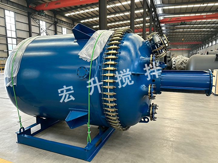 橡塑塑膠用反應(yīng)釜攪拌機(jī)