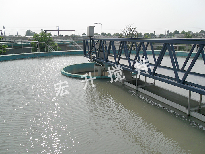 半橋式周邊傳動(dòng)刮泥機(jī)